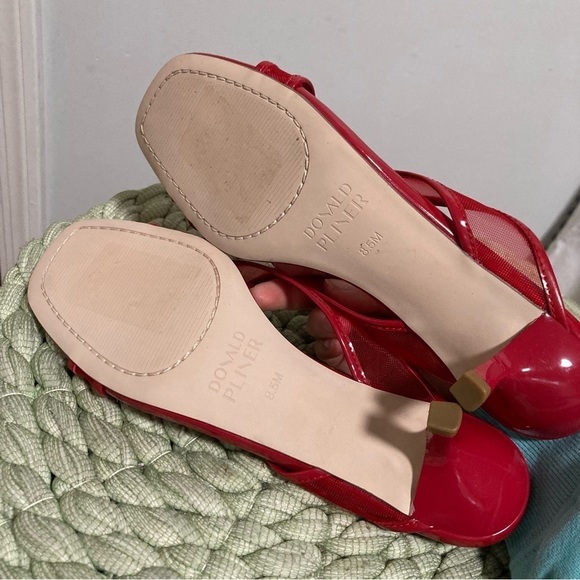 NWOB Donald J. Pliner Cassia Red Patent Mesh Sexy Strappy Toe Loop Sandals - Picture 10 of 10